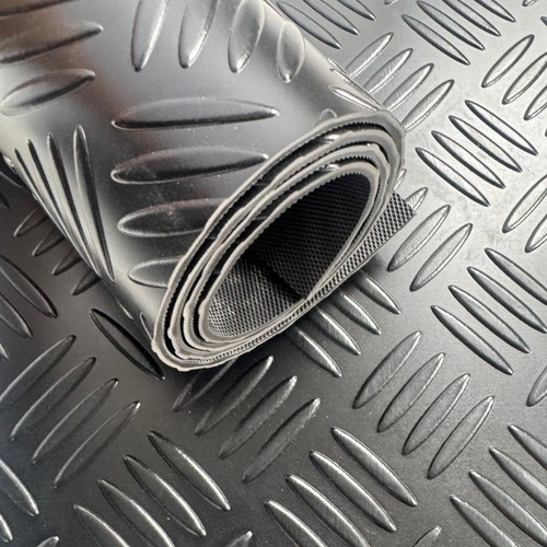 Bar wide pvc flooring - 4,
